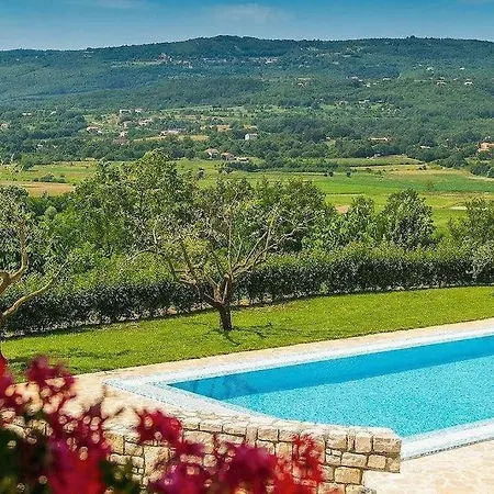 Analucija I By Istrialux Villa